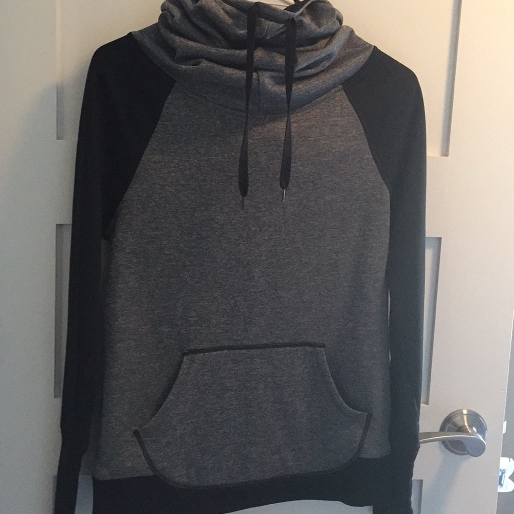 Gray and black sweatshirt